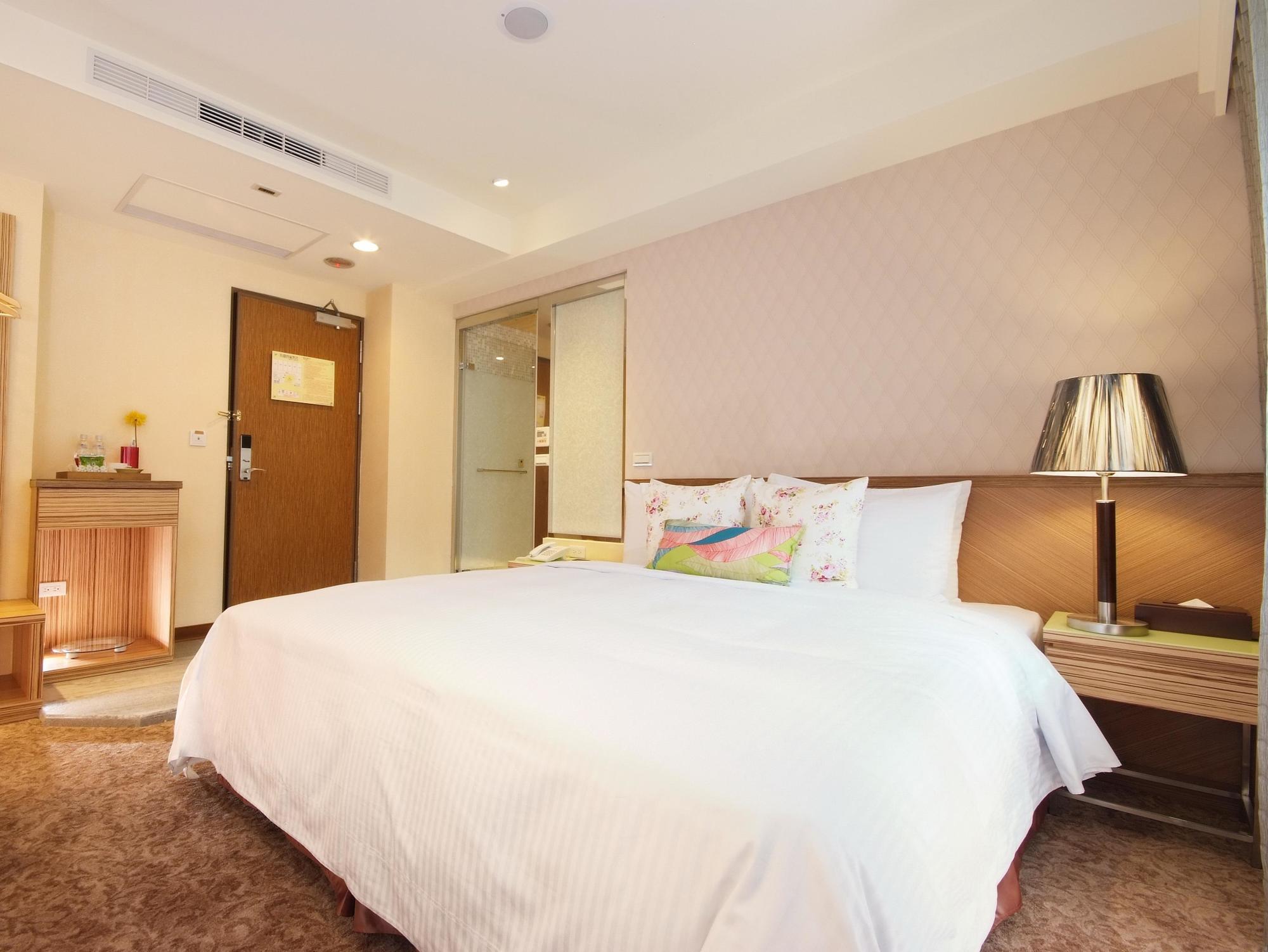 Nagahiro Hotel Taipei Bagian luar foto